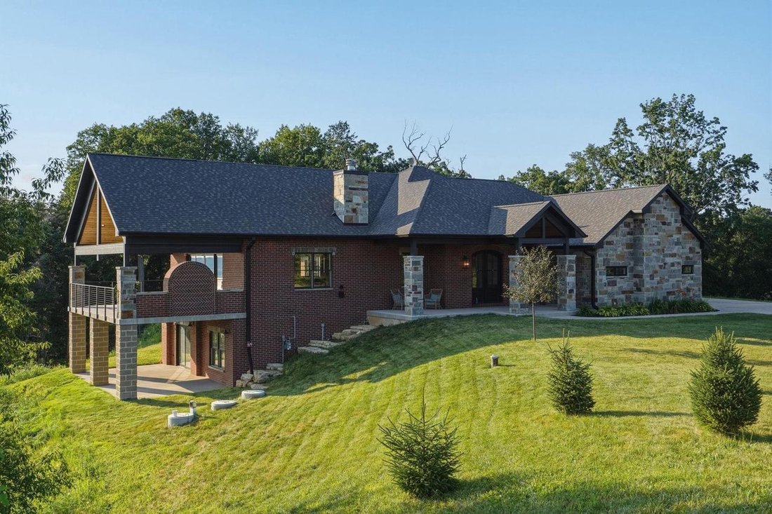 House in Hazel Green, Wisconsin, United States 4 - 18640000