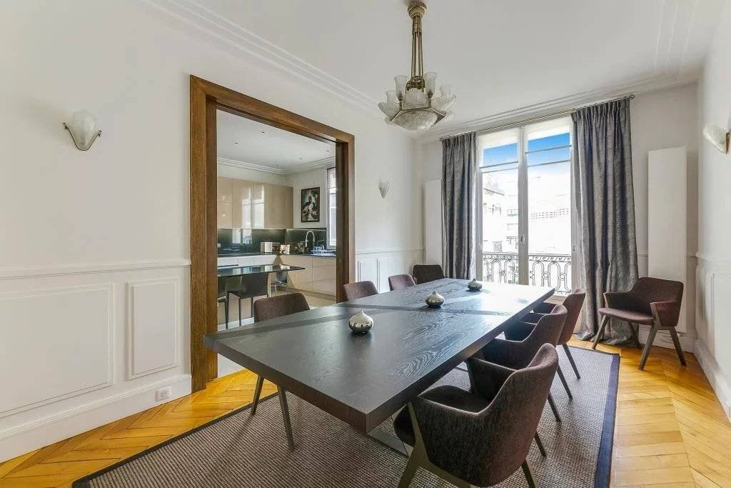 Apartment in Muette Nord, Paris 16e Arrondissement, Paris 2 - 16115873