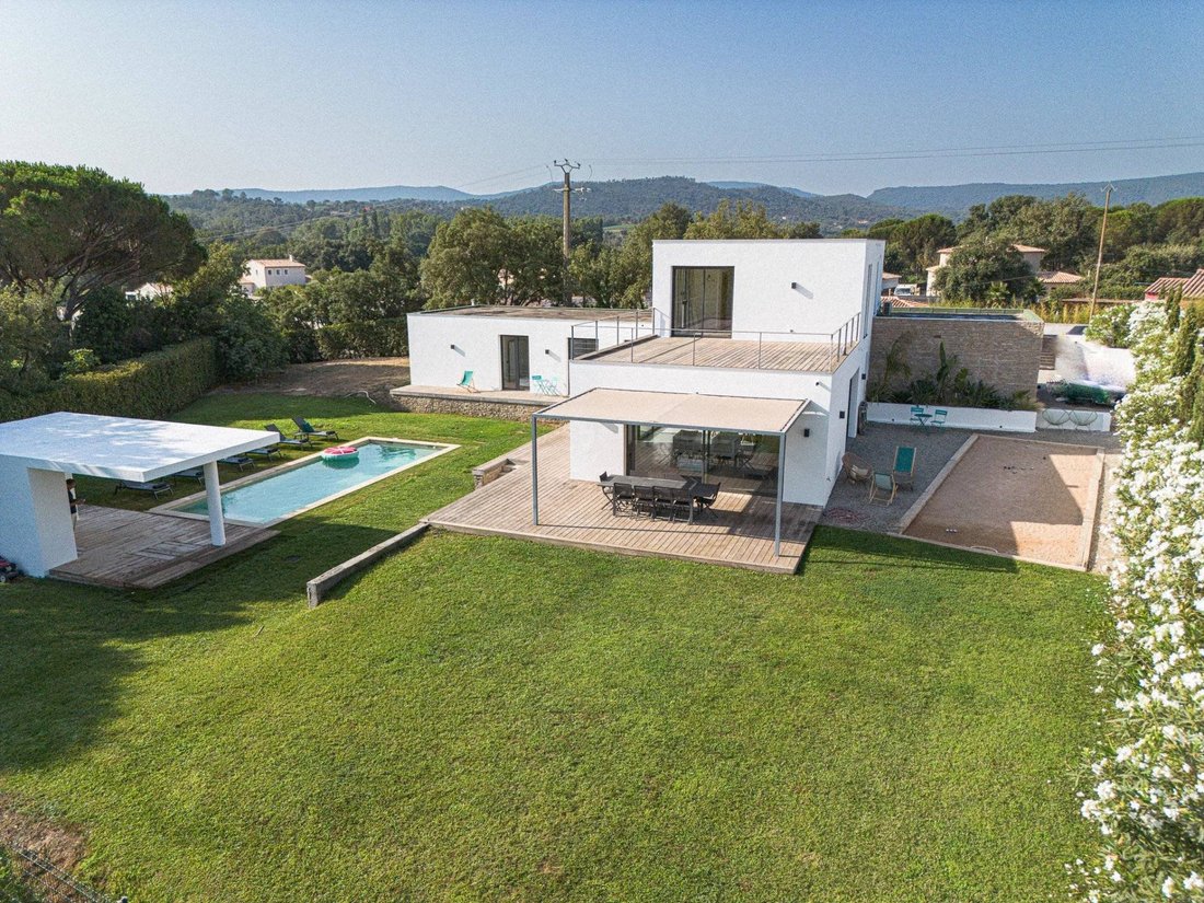 House in Ouest, Cogolin, France 1 - 16296653