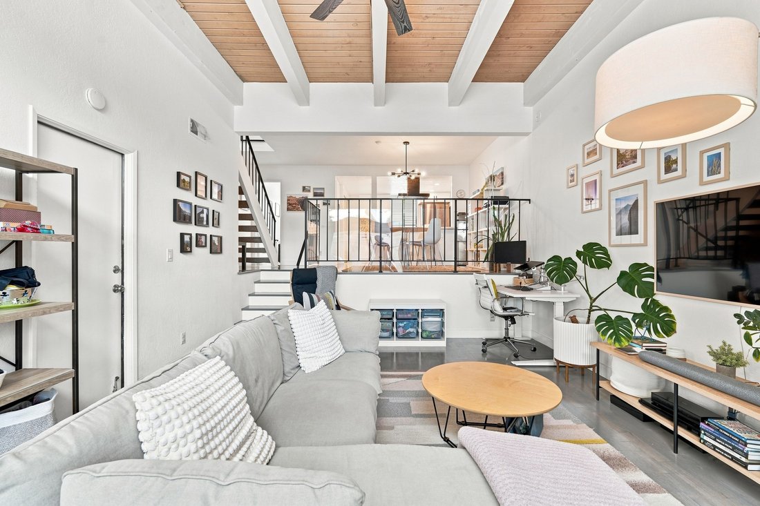 Townhouse in Torrance, California, United States 2 - 18639867