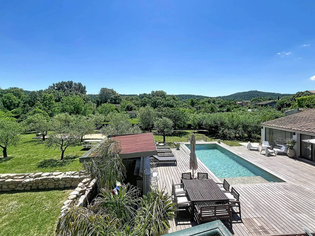 House in Le Val, Provence-Alpes-Côte d'Azur, France 1 - 18009670