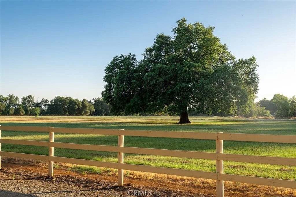 House in Redding, California, United States 4 - 18640428
