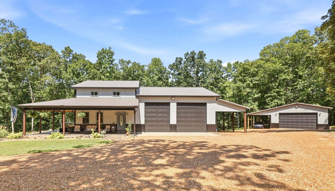House in Dover, Tennessee, United States 1 - 18639942