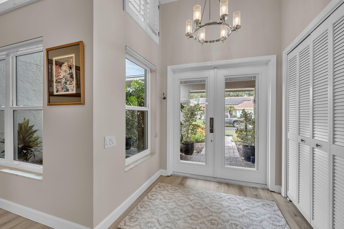 Sarasota, Florida, United States 4 - 18640540