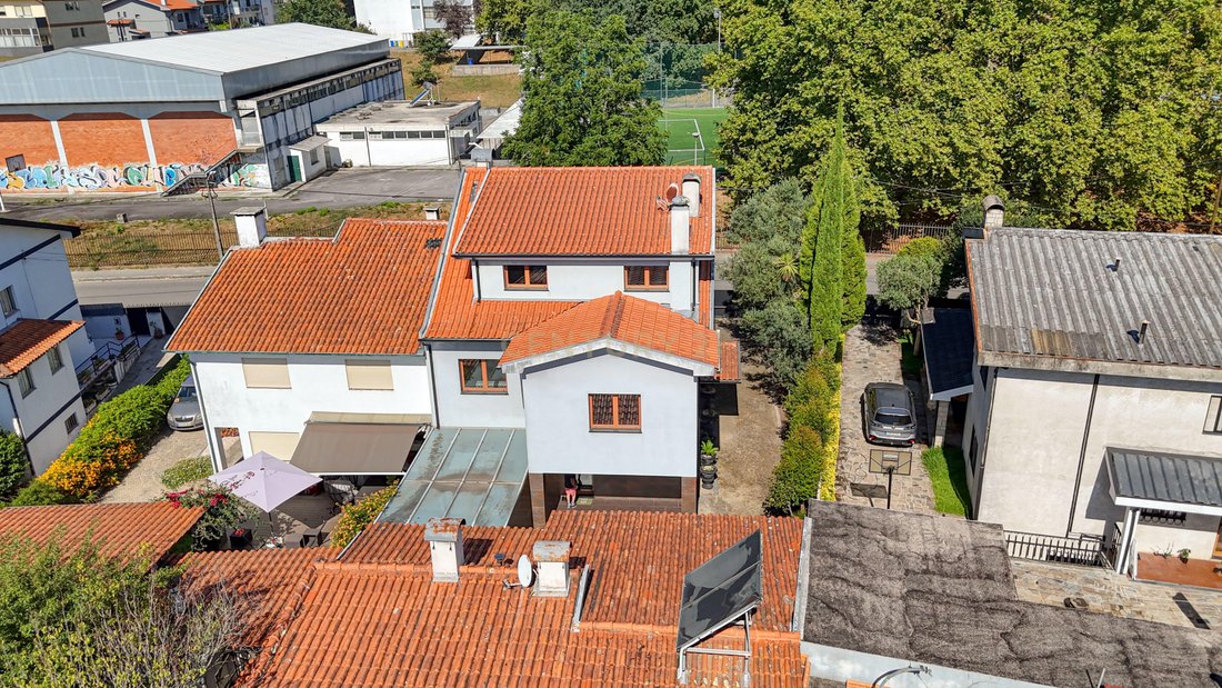 Villa in Oliveira do Douro, Porto District, Portugal 2 - 18640698