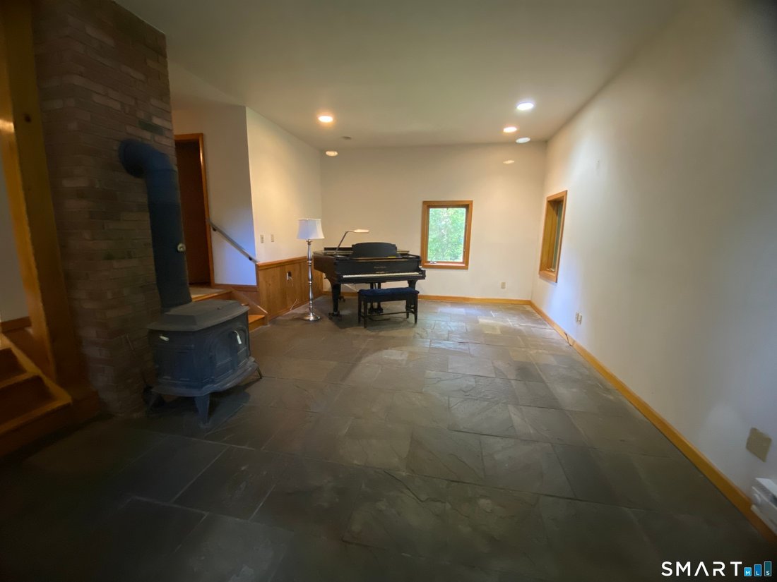 House in Branford, Connecticut, United States 3 - 18640565