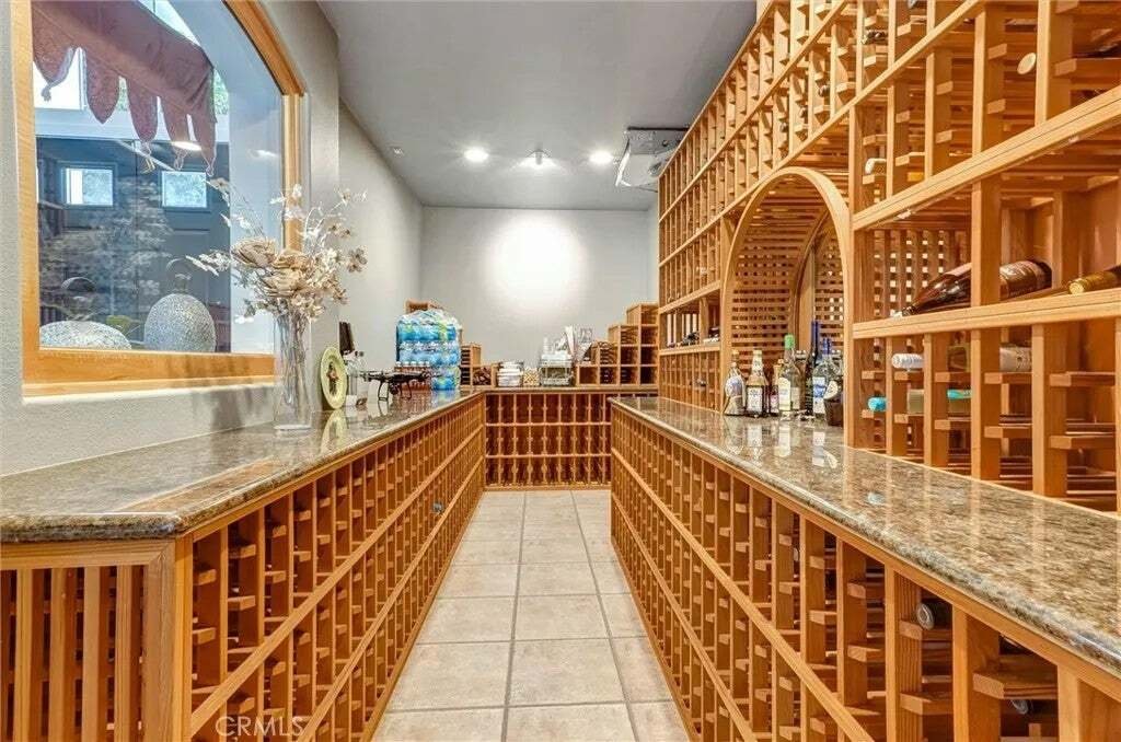 Casa en Simi Valley, California, Estados Unidos 5 - 18640450