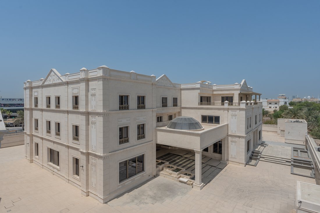 Al Nahyan, Abu Dhabi Emirate, United Arab Emirates 3 - 18631284