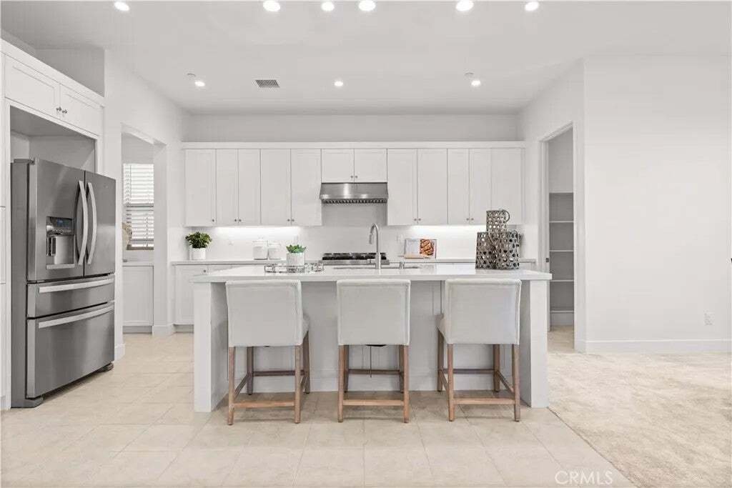 Condo in Irvine, California, United States 5 - 18640446
