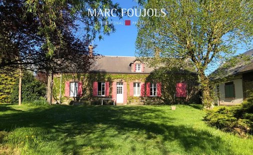 House in La Forêt-du-Parc, Normandy, France 1