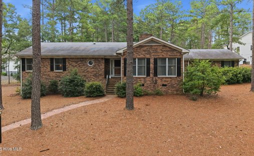 House in Jackson Springs, North Carolina, United States 1