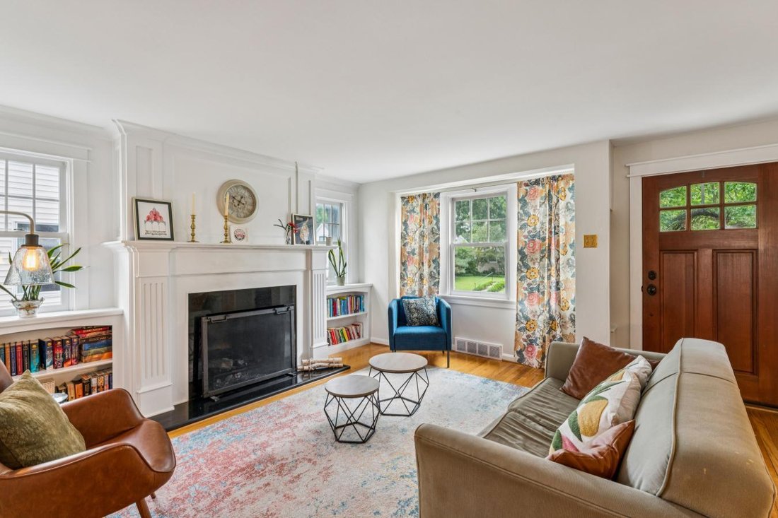 House in Kirkwood, Missouri, United States 3 - 18640753