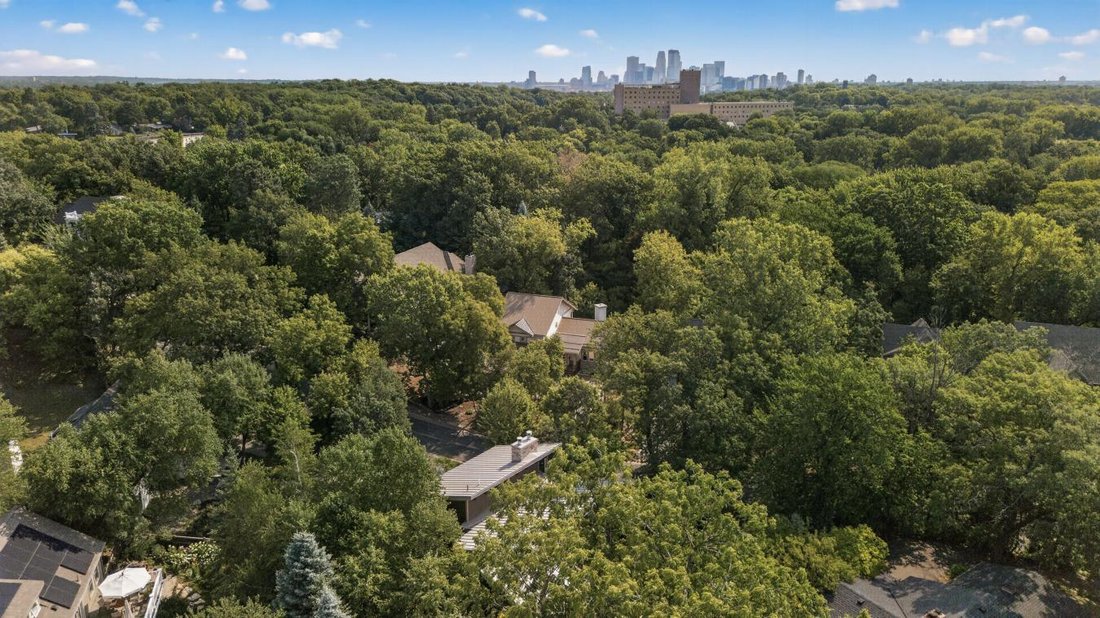 House in Minneapolis, Minnesota, United States 4 - 18640549