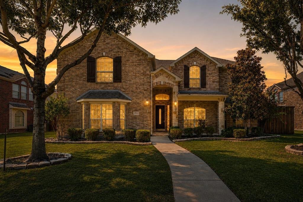 House in Frisco, Texas, United States 2 - 18640504