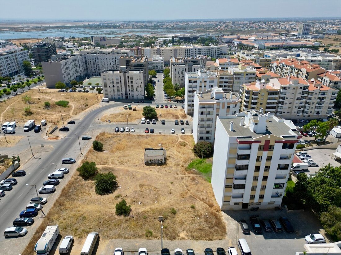 Land in Faro (Se e Sao Pedro), Algarve, Portugal 1 - 18640583