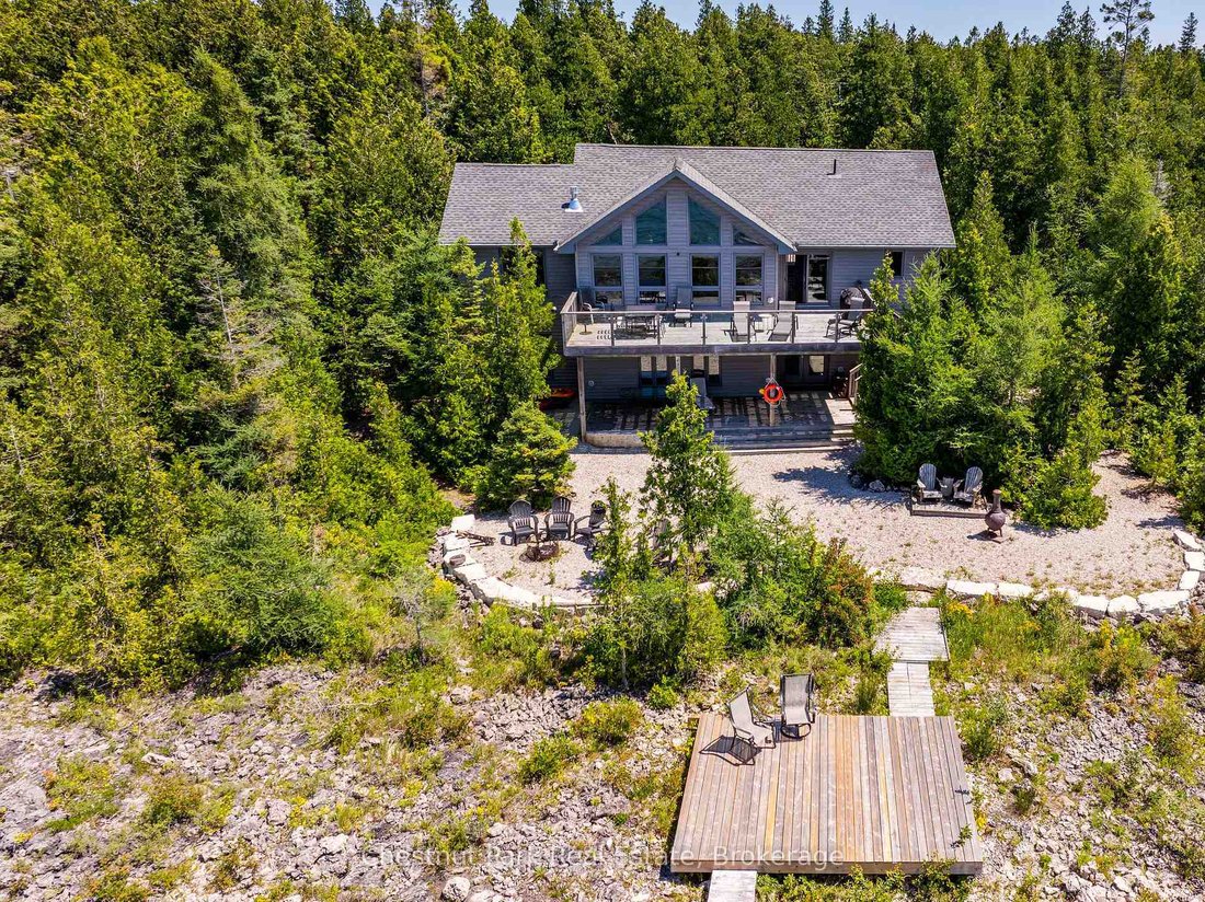 House in Northern Bruce Peninsula, Ontario, Canada 2 - 18640799
