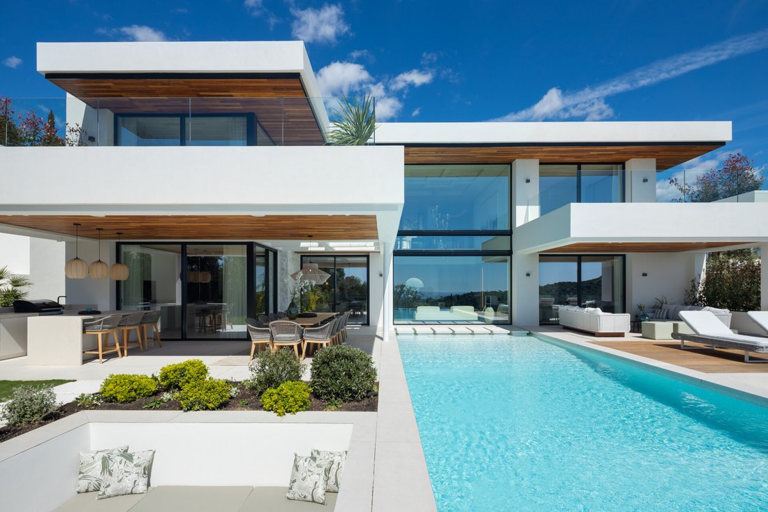 Villa in Benahavis, Andalusia, Spain 2 - 18640552
