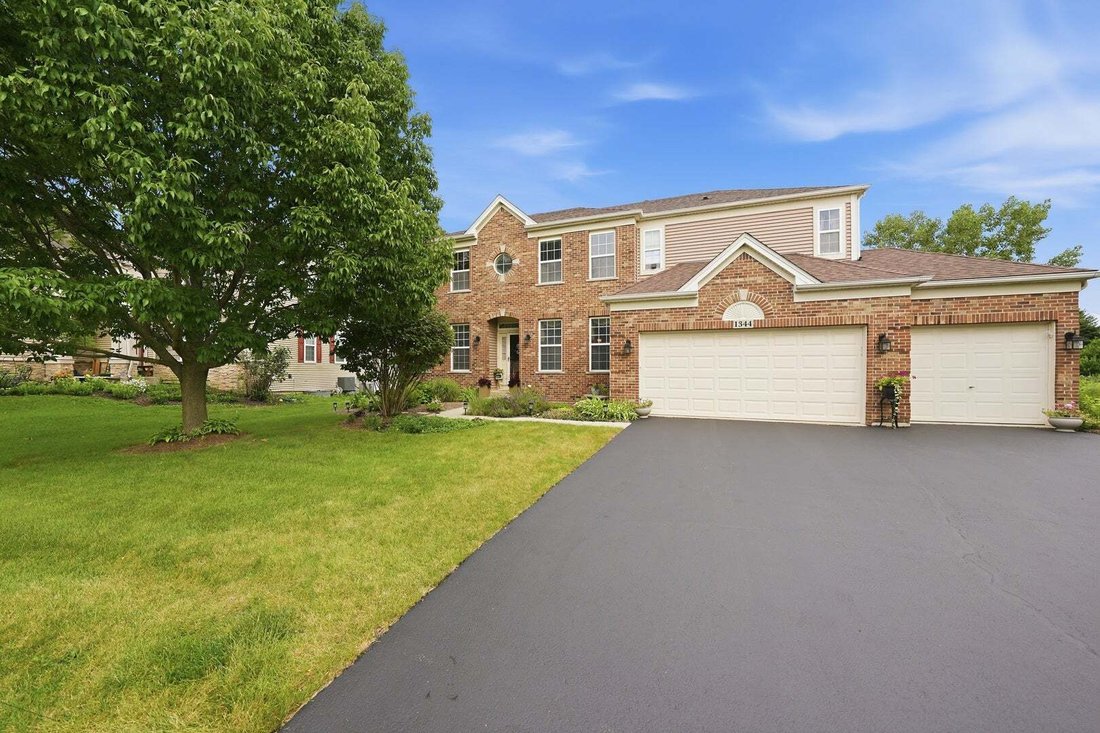House in Sugar Grove, Illinois, United States 3 - 18640497