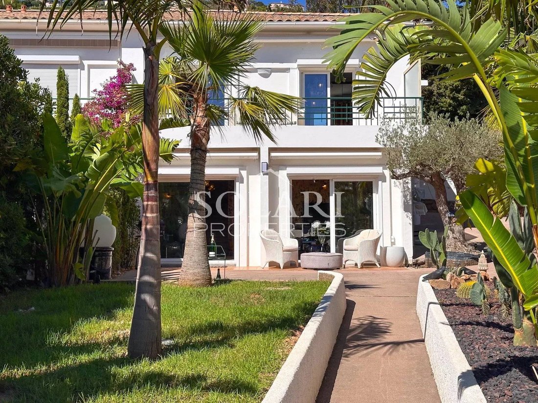 Apartment in Le Dramont-Agay-Anthéor-Le Trayas, Saint-Raphaël, France 2 - 16321572