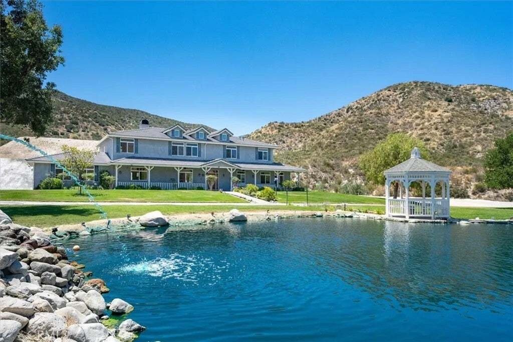 House in Acton, California, United States 4 - 18640462