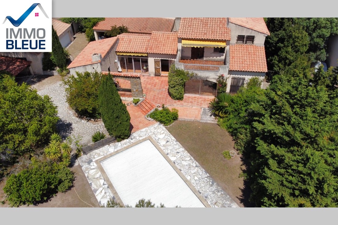 Villa in Le Village-L'Esperon, Sausset-les-Pins, France 3 - 18640653
