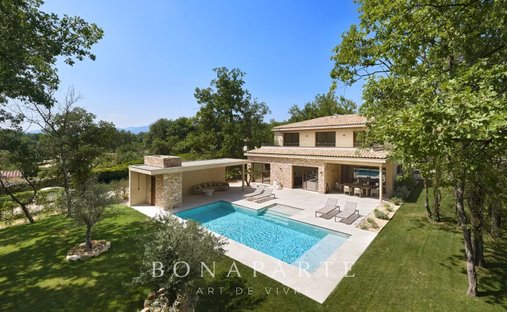 Villa in Tourrettes, Provence-Alpes-Côte d'Azur, France 1