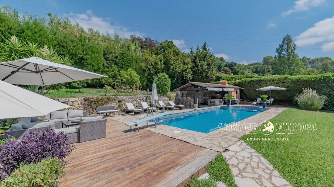 Villa in Mougins, Provence-Alpes-Côte d'Azur, France 5 - 18640793