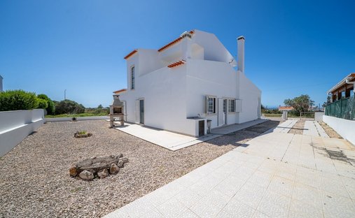Villa in Aljezur, Algarve, Portugal 1