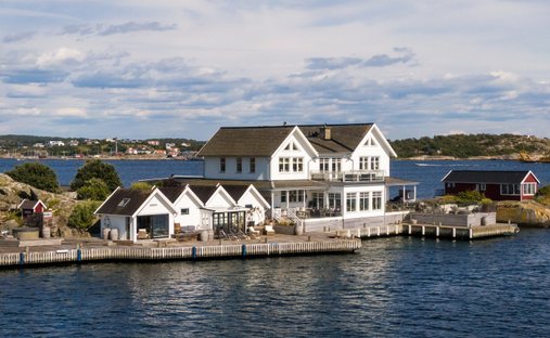 House in Bohus-björkö, Västra Götaland County, Sweden 1