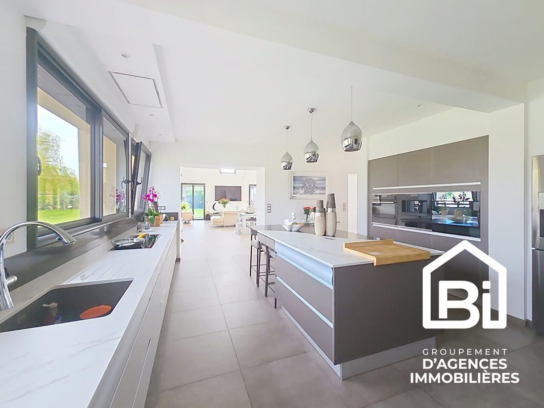 House in Secteur Sauvegarde, Honfleur, France 5 - 17668675