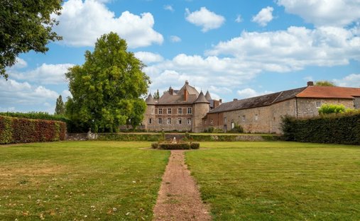 Villa in Thuin, Wallonia, Belgium 1
