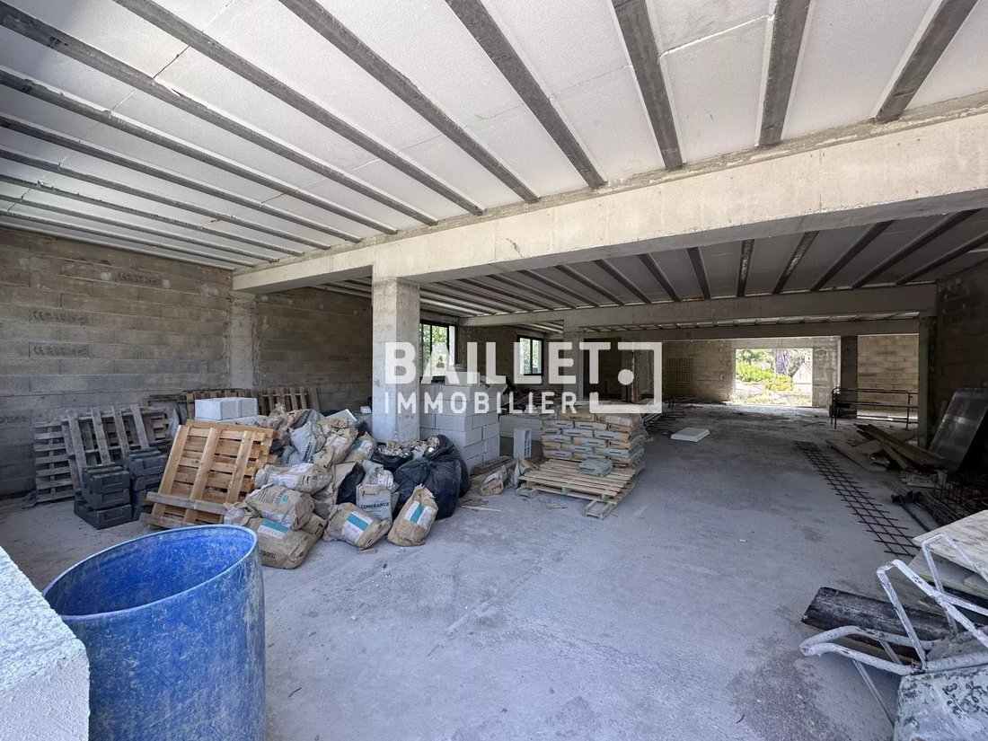 Estate in Frejus, Provence-Alpes-Côte d'Azur, France 4 - 18640763