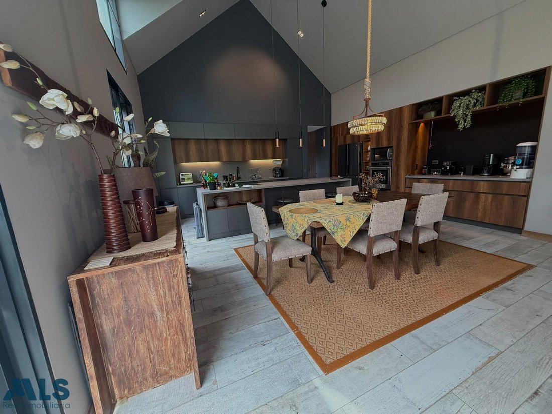 House in Envigado, Antioquia, Colombia 5 - 18640539