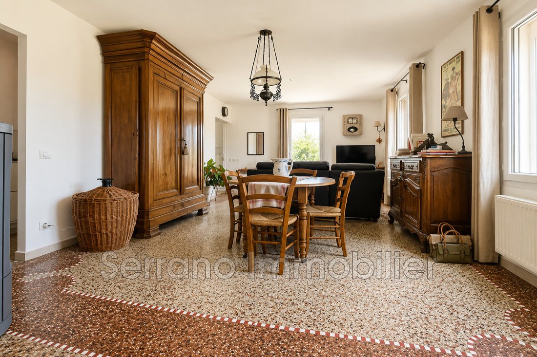 Villa in Arles, Provence-Alpes-Côte d'Azur, France 4 - 18555227