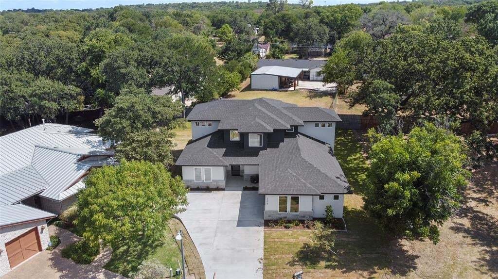 House in Azle, Texas, United States 3 - 18640511