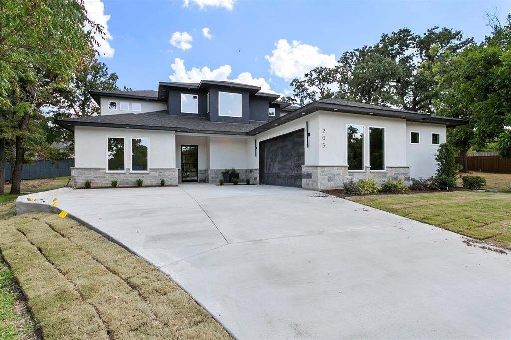 House in Azle, Texas, United States 2 - 18640511