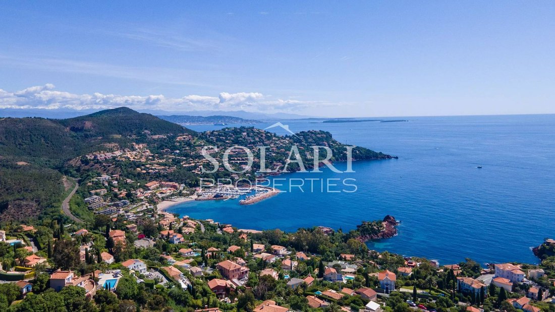 Land in Théoule-sur-Mer, Provence-Alpes-Côte d'Azur, France 2 - 18075691