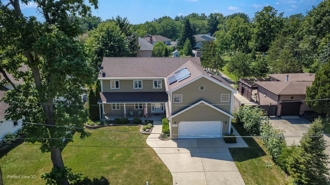 House in Long Grove, Illinois, United States 2 - 18640492