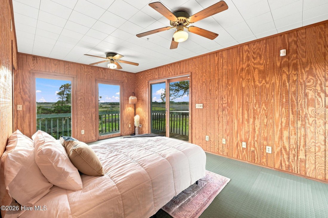 House in Topsail Beach, North Carolina, United States 4 - 18640489