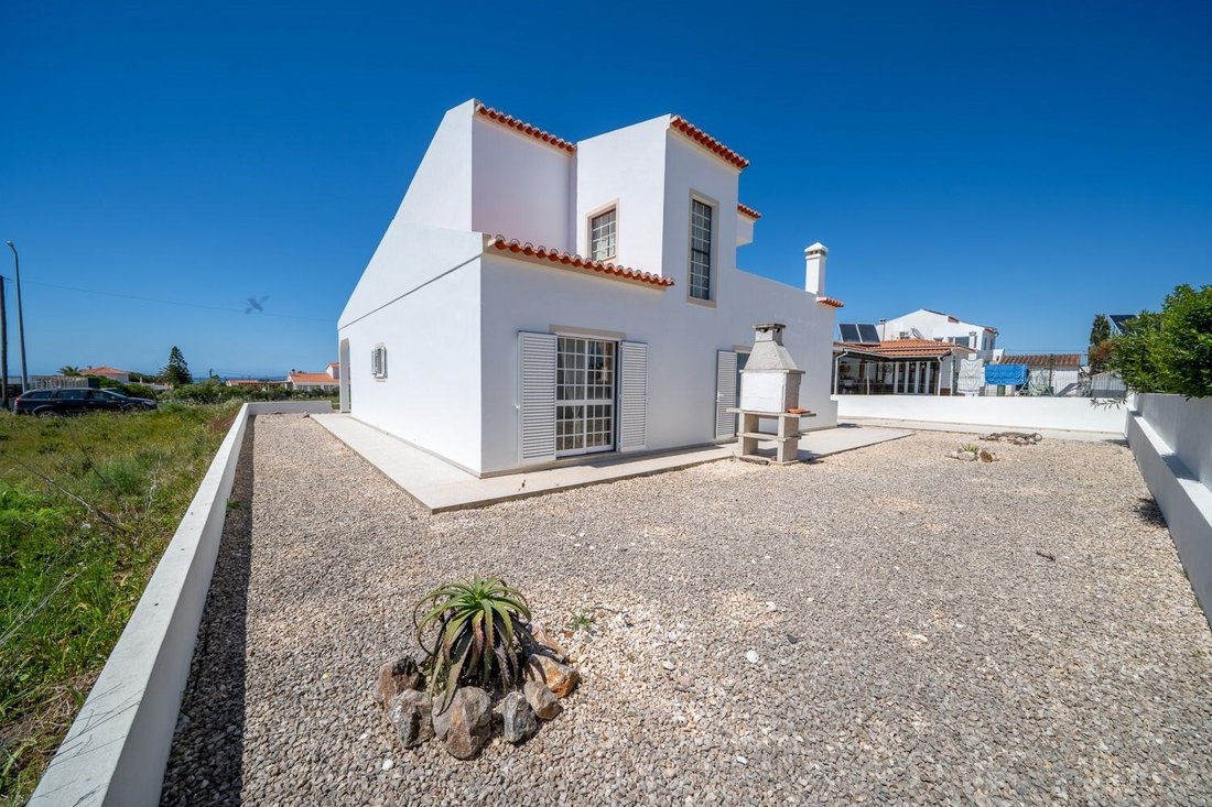Villa in Aljezur, Algarve, Portugal 4 - 18640768