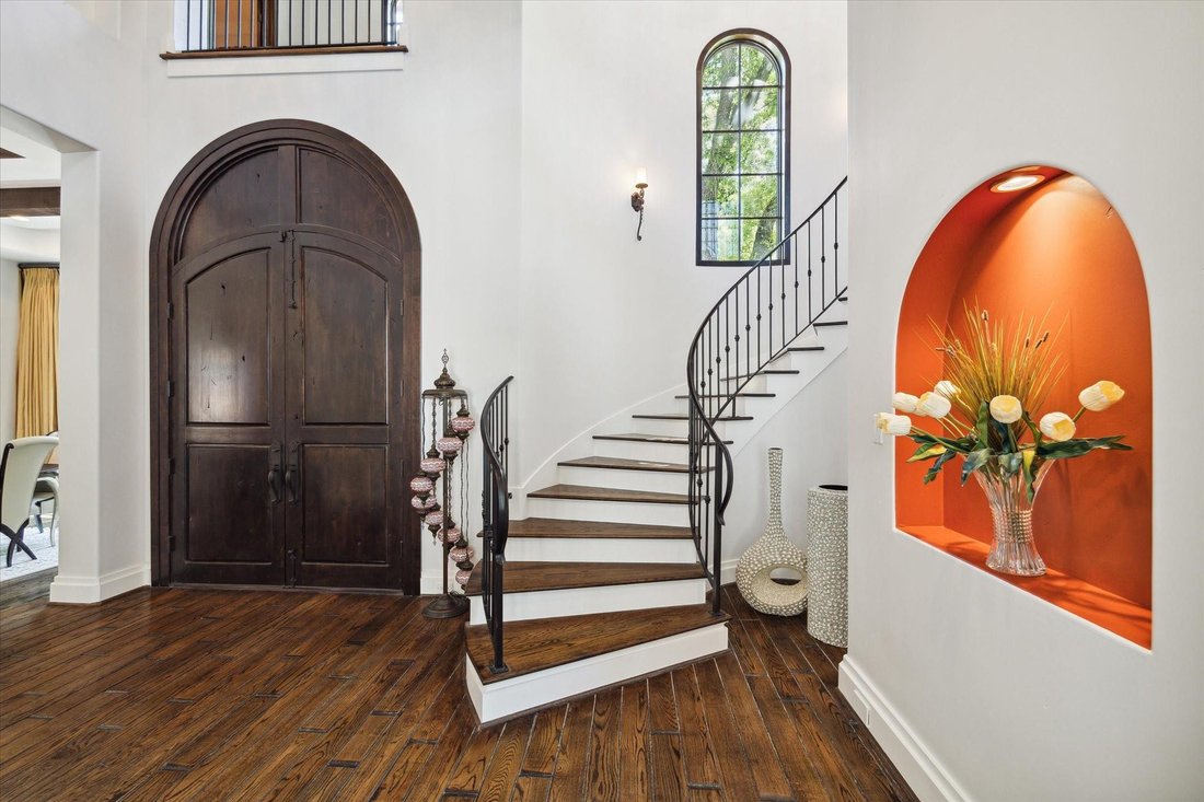House in Houston, Texas, United States 3 - 18640454