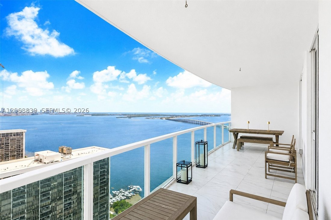 Condo in Miami, Florida, United States 1 - 18640835