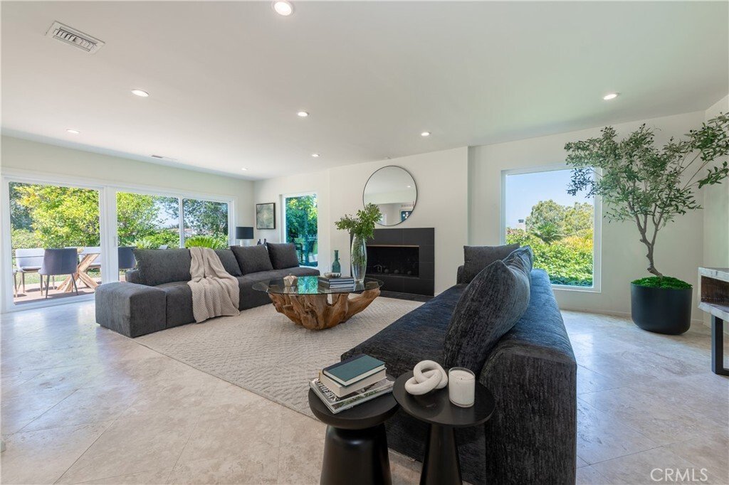 House in Los Angeles, California, United States 4 - 17999903