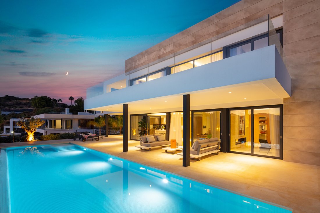 Villa in Nueva Andalucia, Marbella, Spain 1 - 18640530
