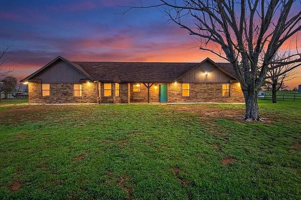 House in Springtown, Texas, United States 1 - 18640457
