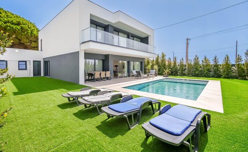 Villa in Alcabideche, Lisbon, Portugal 1