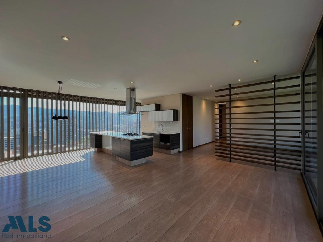 Apartment in Medellín, Antioquia, Colombia 4 - 18640544