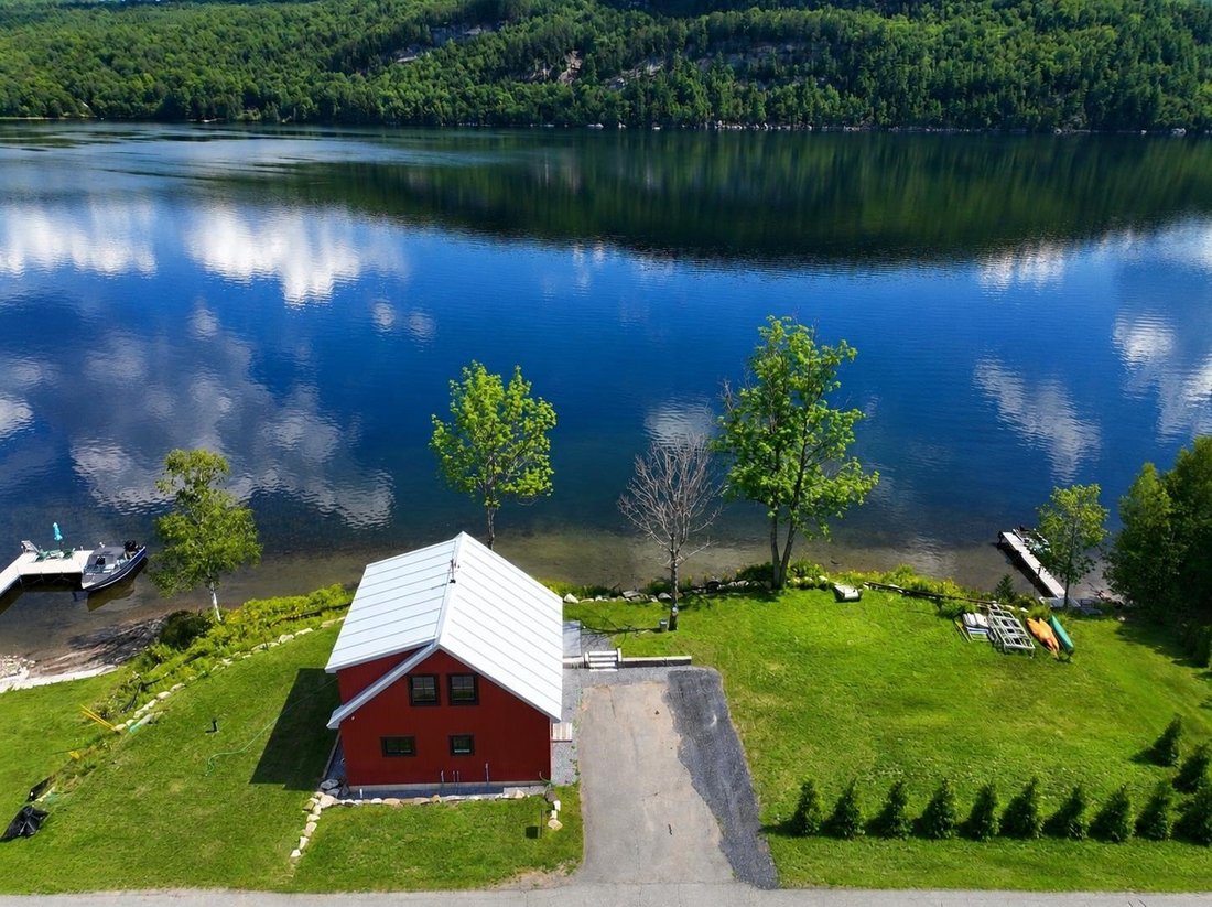 Barton, Vermont, United States 3 - 18214641