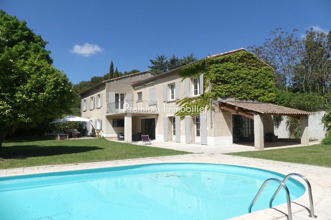 Villa in Mazenod-Bellevue-Saint Donat-Banon, Aix-en-Provence, France 1 - 18640641