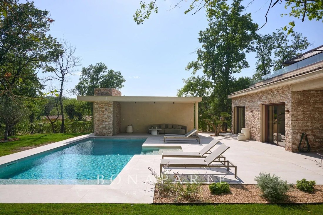 Villa in Tourrettes, Provence-Alpes-Côte d'Azur, France 4 - 18640804